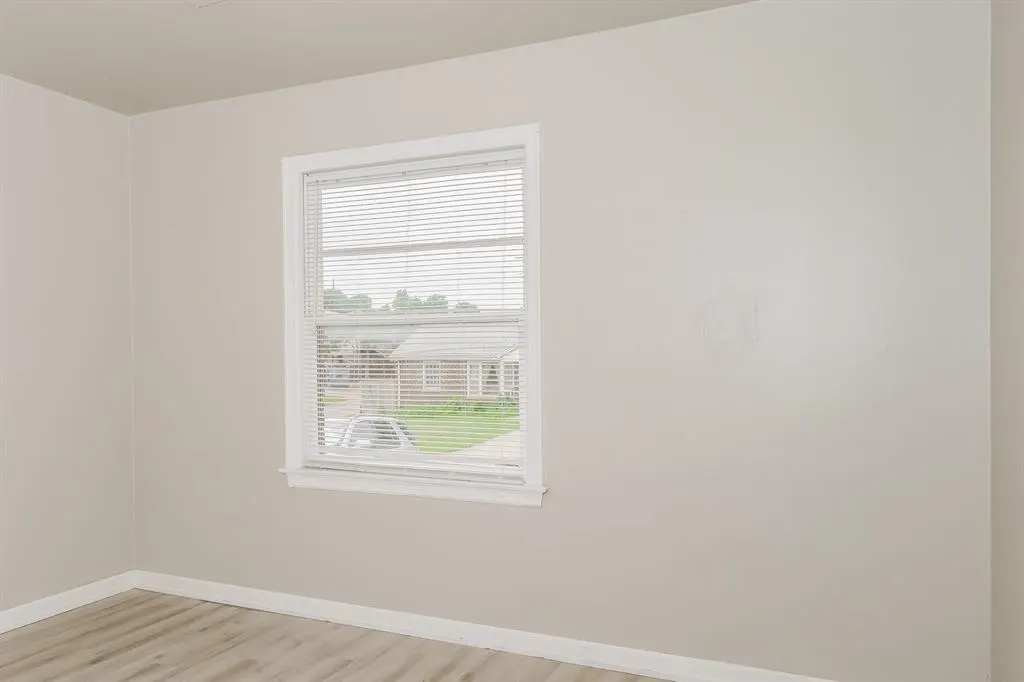 Photo 7 — 3107 NW 41st Street, Oklahoma City, OK 73112
