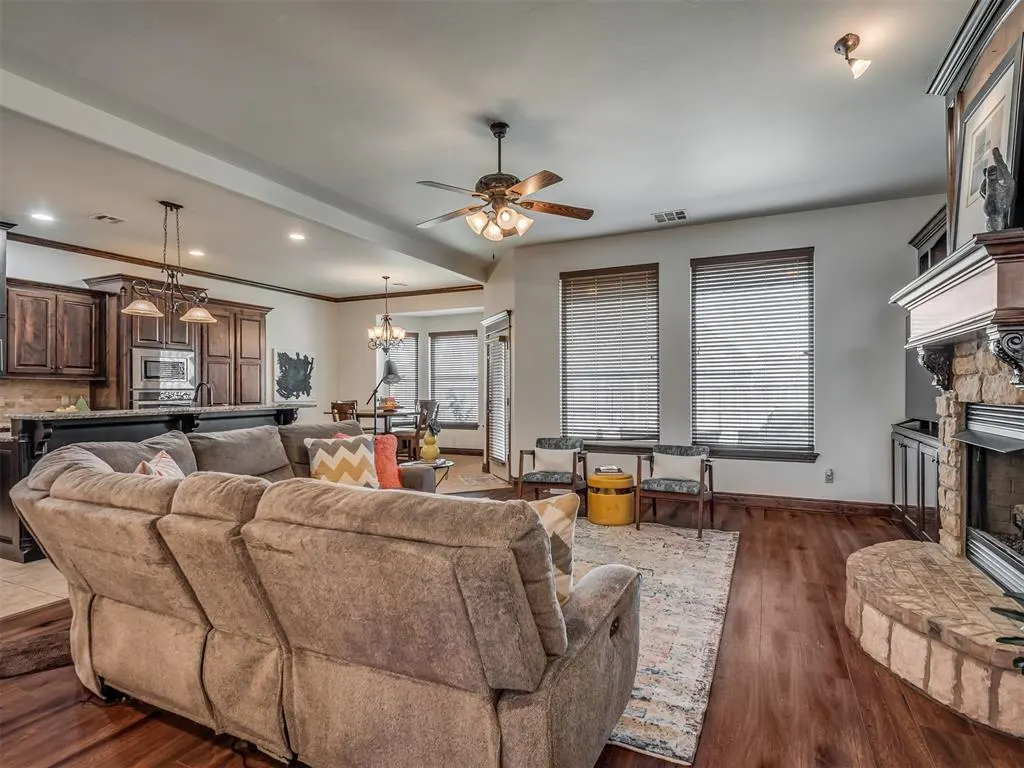Photo 10 — 13317 NW 4th Street, Yukon, OK 73099