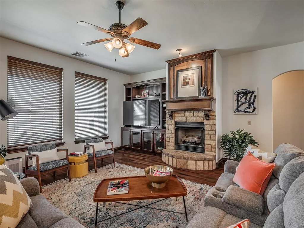 Photo 12 — 13317 NW 4th Street, Yukon, OK 73099