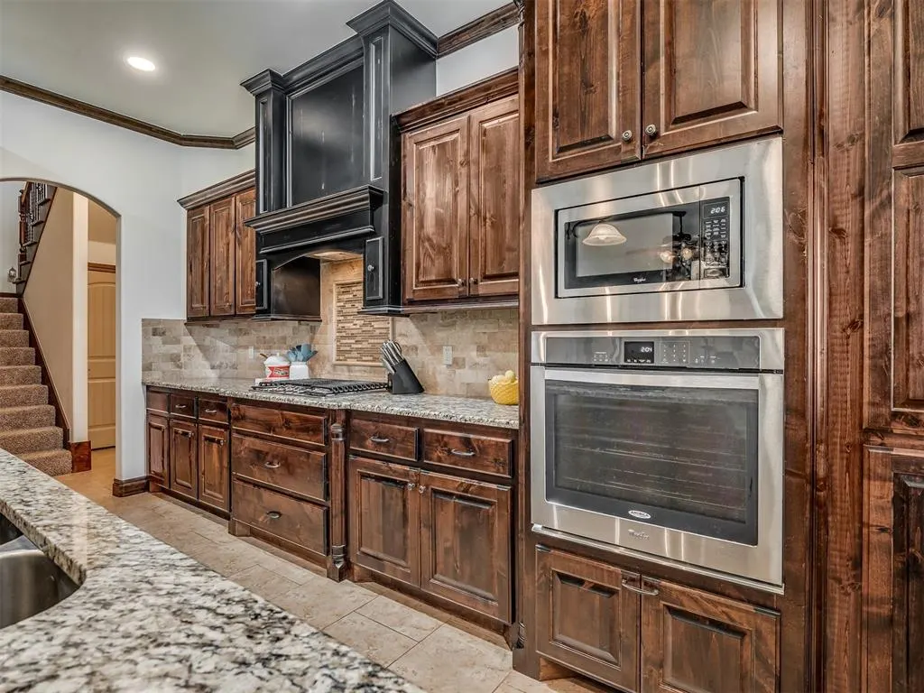 Photo 17 — 13317 NW 4th Street, Yukon, OK 73099