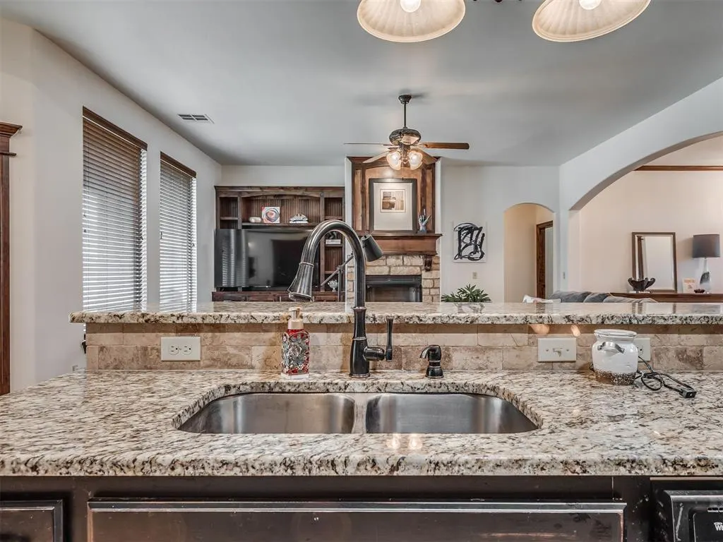 Photo 18 — 13317 NW 4th Street, Yukon, OK 73099