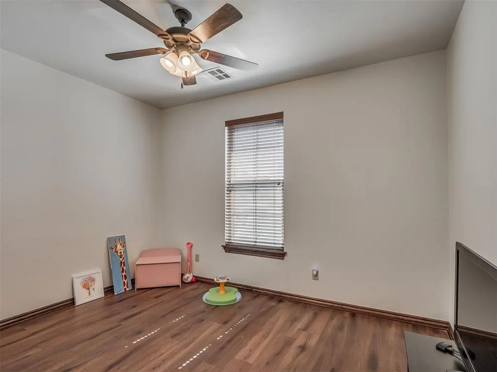 Photo 30 — 13317 NW 4th Street, Yukon, OK 73099