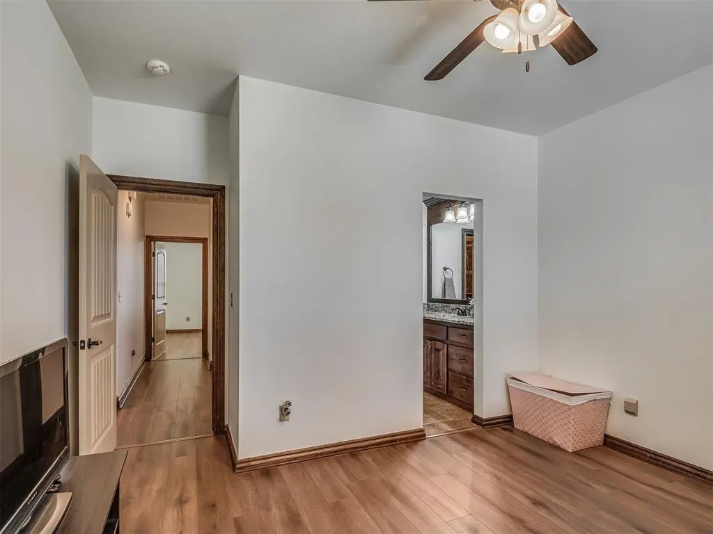 Photo 31 — 13317 NW 4th Street, Yukon, OK 73099