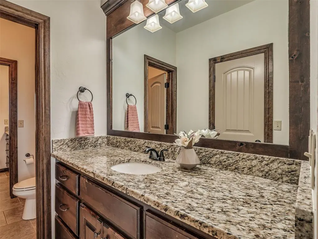 Photo 33 — 13317 NW 4th Street, Yukon, OK 73099