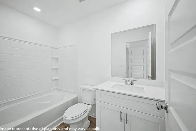 Photo 8 — 3432 Little Creek Drive, Mustang, OK 73064