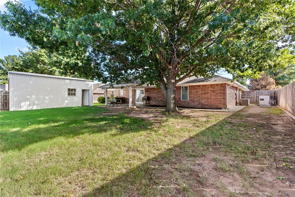 Photo 31 — 2301 Berry Avenue, Weatherford, OK 73096