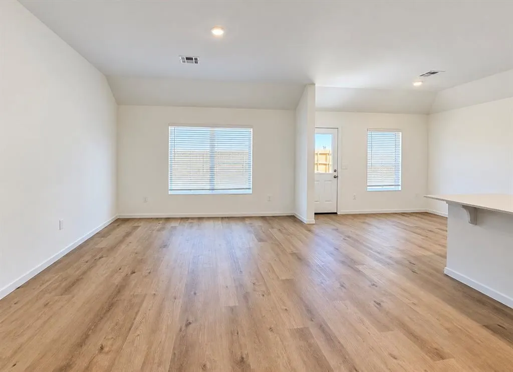 Photo 4 — 16313 Maroon Drive, Piedmont, OK 73078