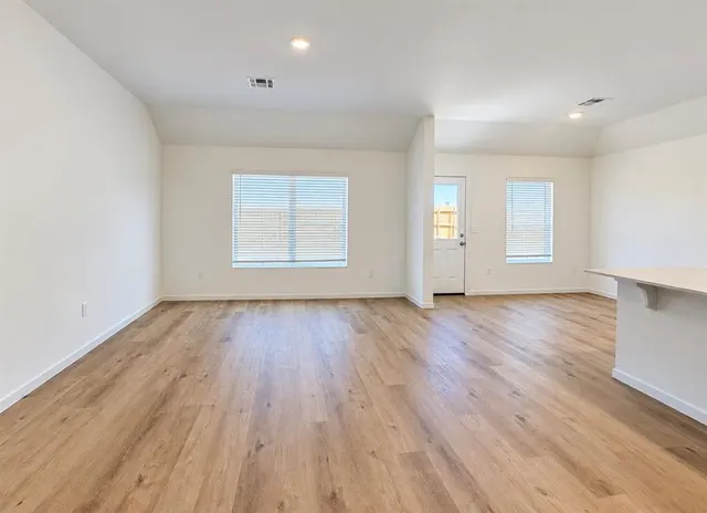 Photo 4 — 16313 Maroon Drive, Piedmont, OK 73078