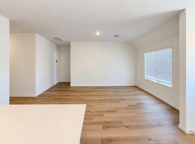 Photo 6 — 16313 Maroon Drive, Piedmont, OK 73078