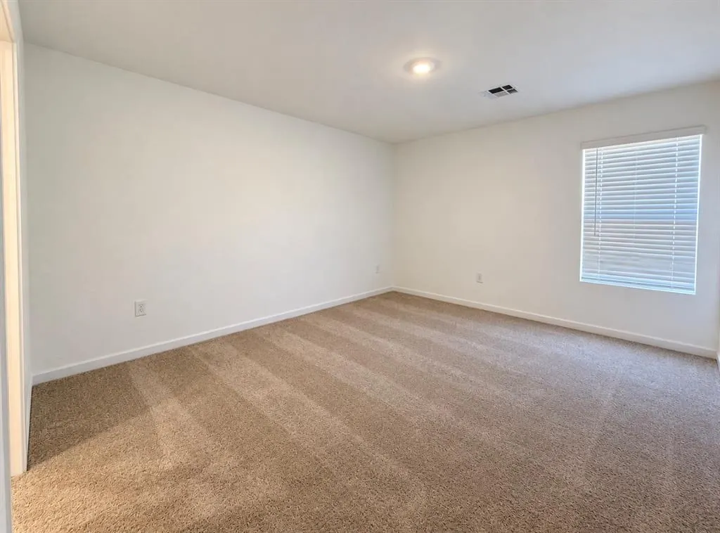 Photo 10 — 16313 Maroon Drive, Piedmont, OK 73078