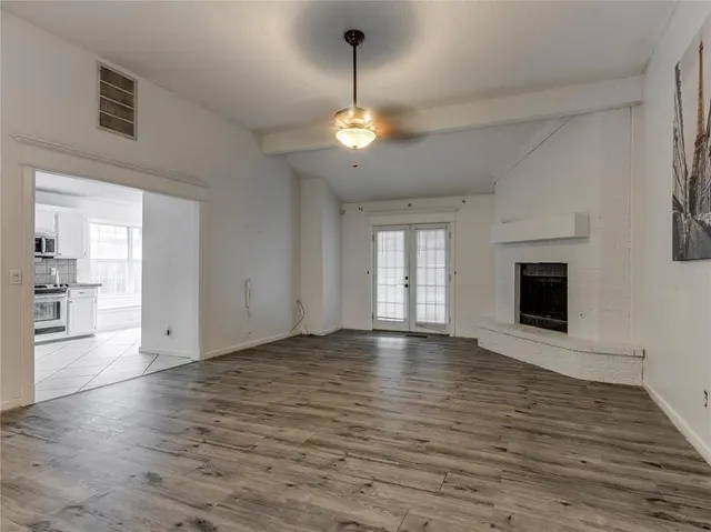 Photo 4 — 8001 NW 113th Street, Oklahoma City, OK 73162