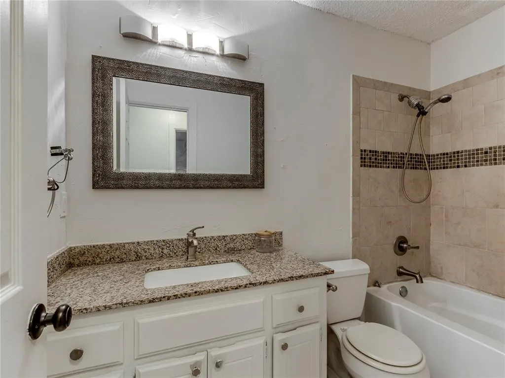 Photo 19 — 8001 NW 113th Street, Oklahoma City, OK 73162