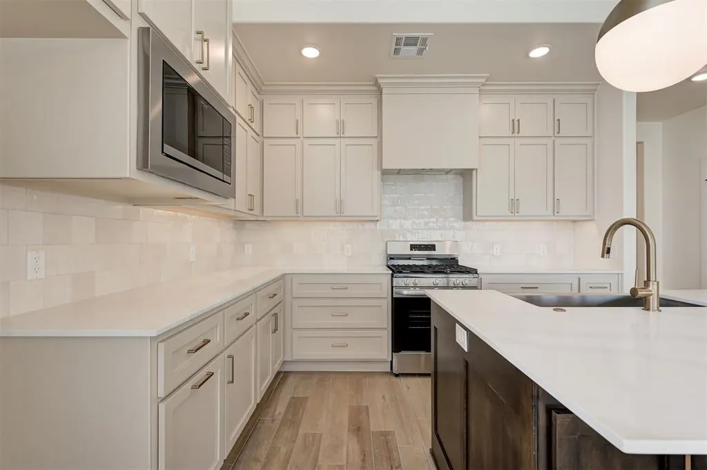 Photo 12 — 6709 NW 144th Circle, Oklahoma City, OK 73142