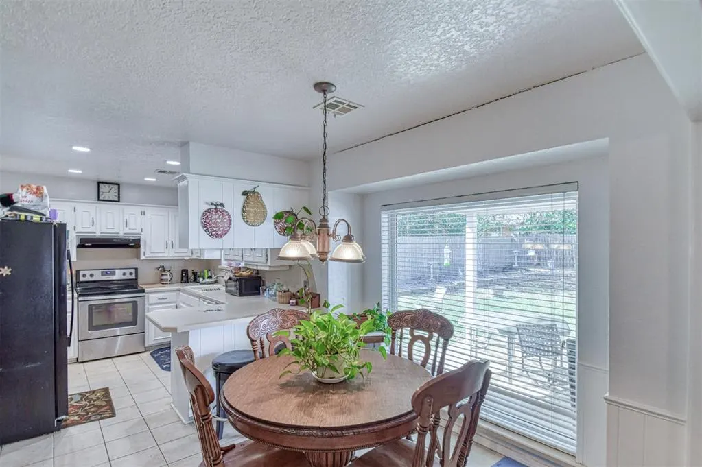 Photo 10 — 810 Madeline Drive, Shawnee, OK 74801