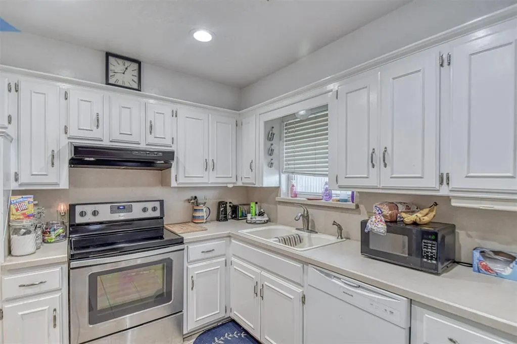 Photo 14 — 810 Madeline Drive, Shawnee, OK 74801