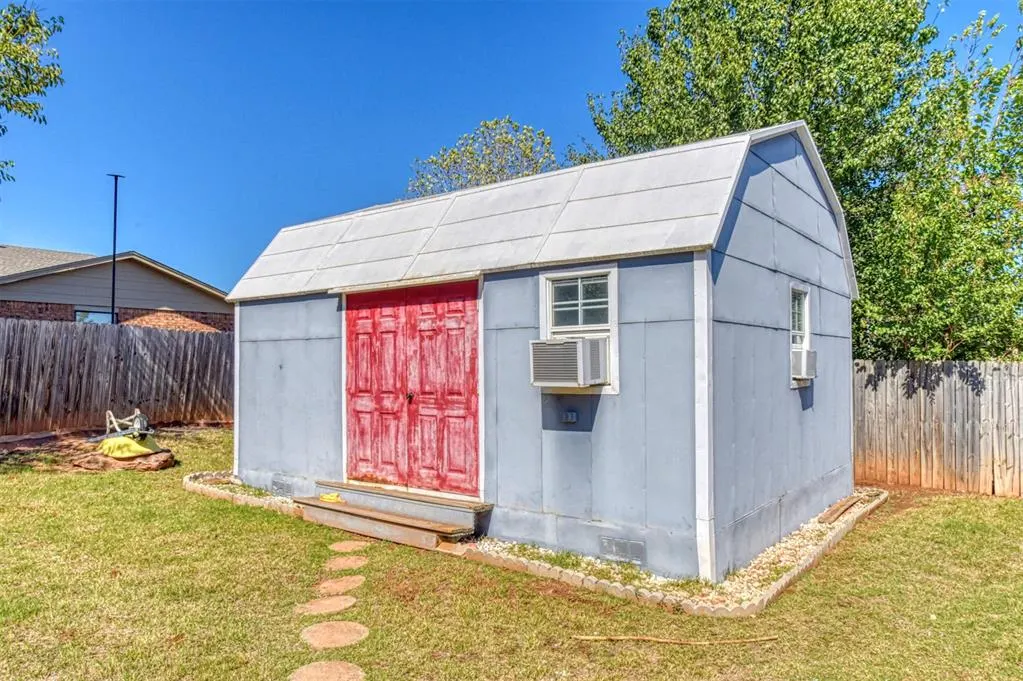 Photo 33 — 810 Madeline Drive, Shawnee, OK 74801
