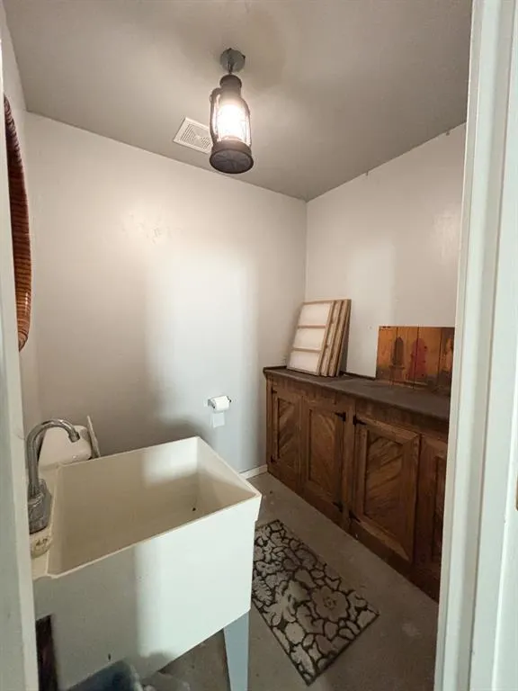 Photo 27 — 12600 SW 58th Street, Mustang, OK 73064