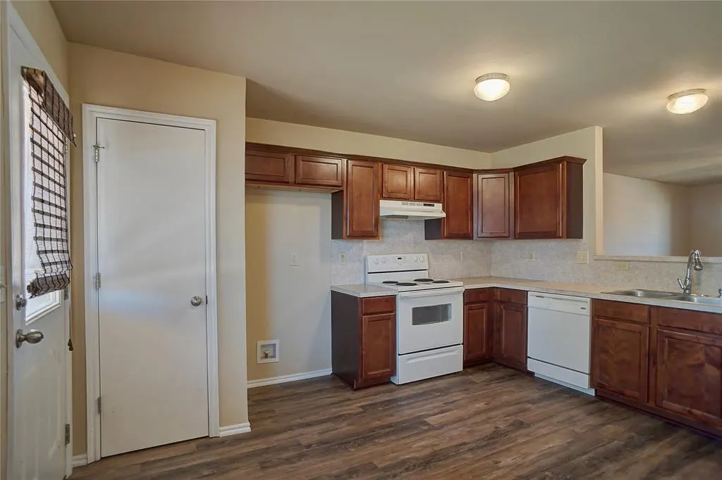 Photo 8 — 11920 NW 136th Terrace, Piedmont, OK 73078