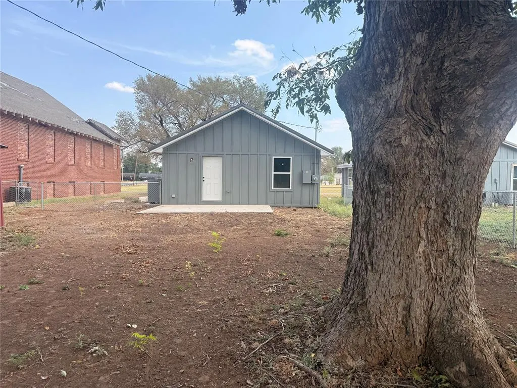 Photo 18 — 706 S Sheppard Street, Chickasha, OK 73018
