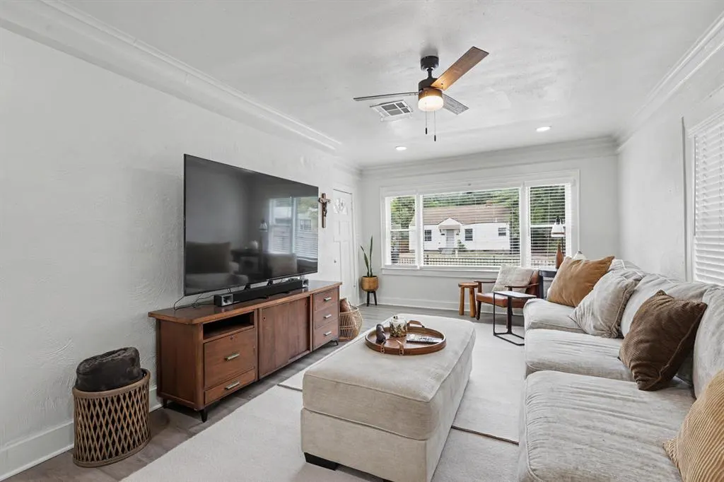 Photo 2 — 1217 SW 23rd Street, Oklahoma City, OK 73109