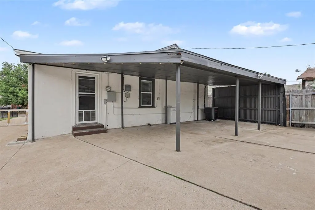 Photo 18 — 1217 SW 23rd Street, Oklahoma City, OK 73109