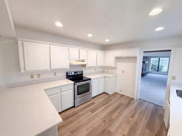 Photo 2 — 8405 NW 109th Street, Oklahoma City, OK 73162
