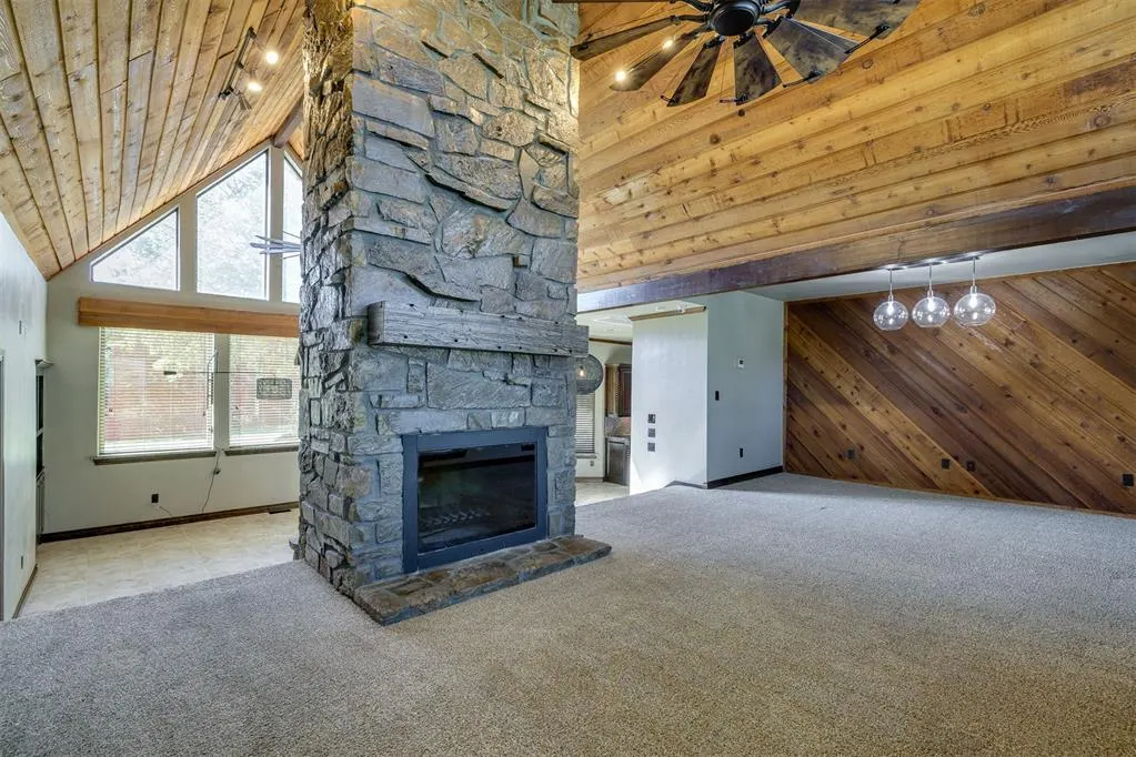 Photo 4 — 608 Woodlawn Drive, Yukon, OK 73099