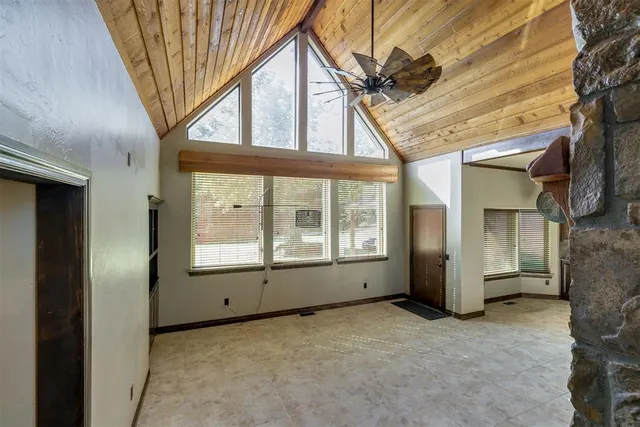 Photo 5 — 608 Woodlawn Drive, Yukon, OK 73099
