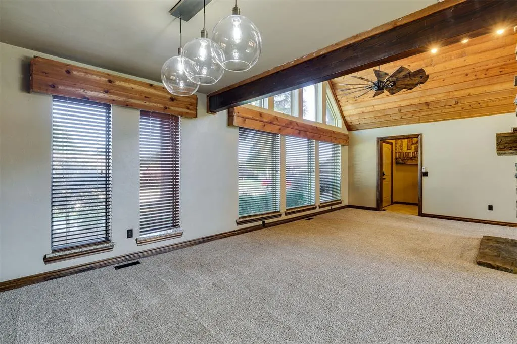 Photo 9 — 608 Woodlawn Drive, Yukon, OK 73099