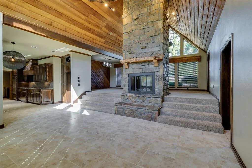 Photo 11 — 608 Woodlawn Drive, Yukon, OK 73099
