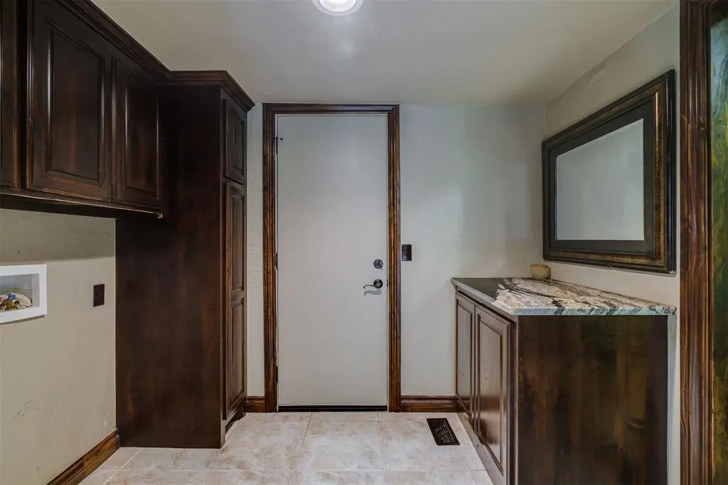 Photo 19 — 608 Woodlawn Drive, Yukon, OK 73099