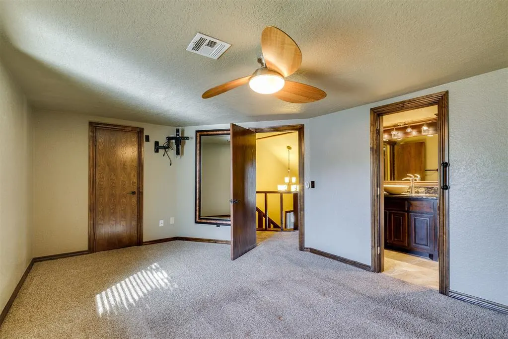 Photo 34 — 608 Woodlawn Drive, Yukon, OK 73099