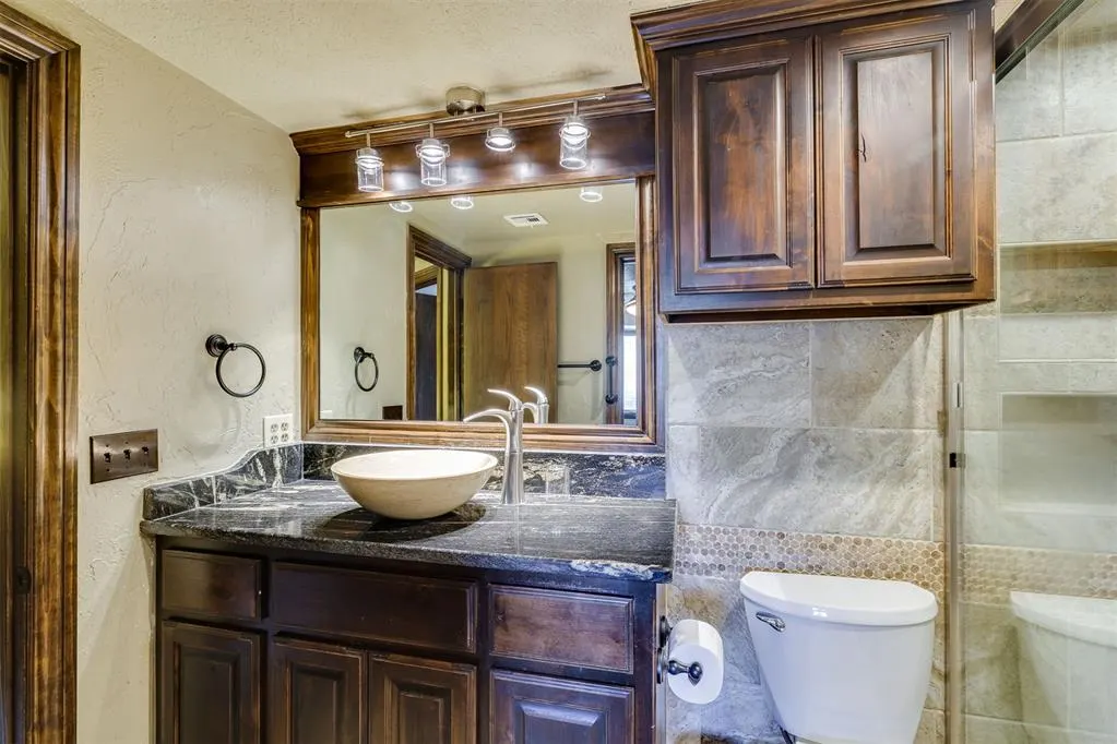 Photo 36 — 608 Woodlawn Drive, Yukon, OK 73099