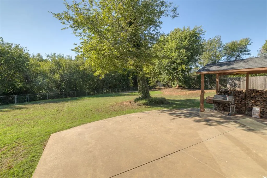 Photo 41 — 608 Woodlawn Drive, Yukon, OK 73099