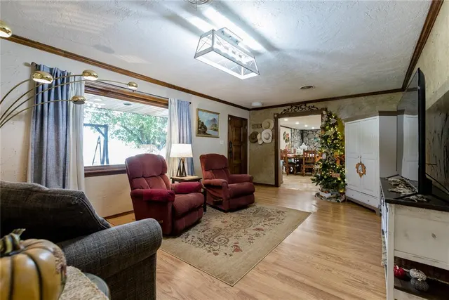 Photo 7 — 903 S Cearlock Avenue, Cheyenne, OK 73628