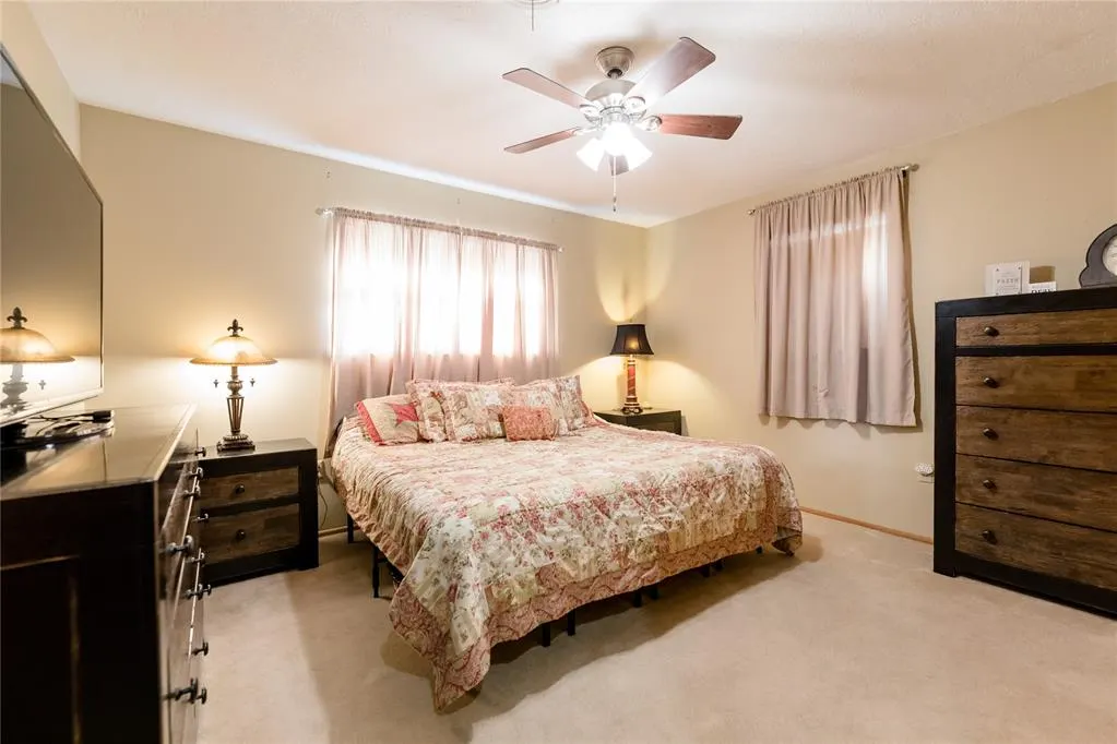 Photo 11 — 903 S Cearlock Avenue, Cheyenne, OK 73628