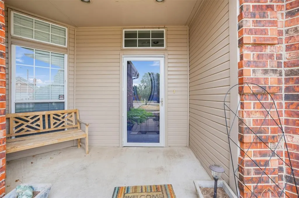 Photo 4 — 3908 Brunswick Lane, Norman, OK 73072