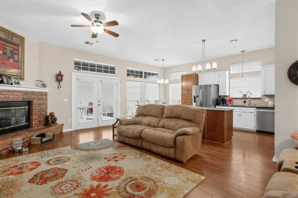 Photo 12 — 3908 Brunswick Lane, Norman, OK 73072