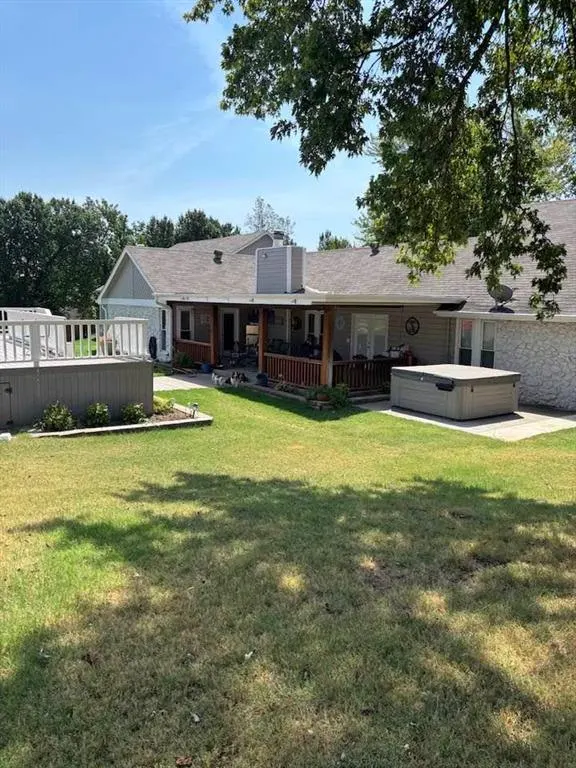 Photo 7 — 1611 E Coffee Creek Road, Edmond, OK 73034-5804