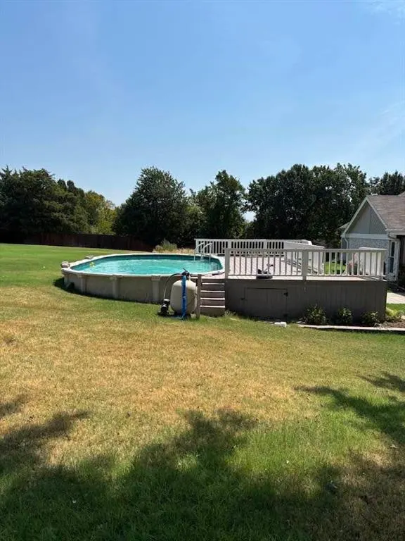 Photo 11 — 1611 E Coffee Creek Road, Edmond, OK 73034-5804