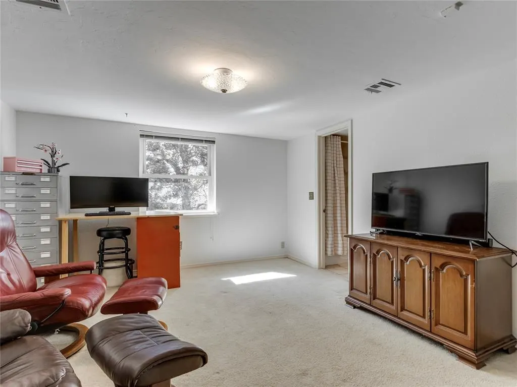 Photo 29 — 7260 Skylark Lane, Oklahoma City, OK 73162