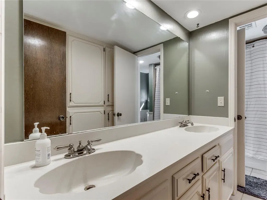 Photo 31 — 7260 Skylark Lane, Oklahoma City, OK 73162