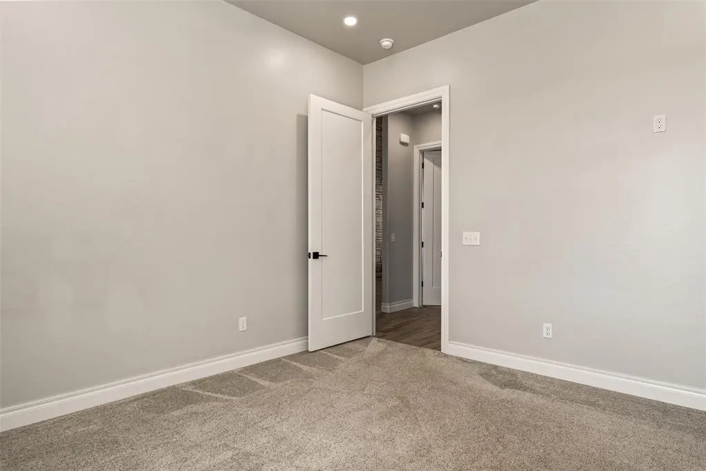 Photo 31 — 11825 SW 114th Circle, Mustang, OK 73064
