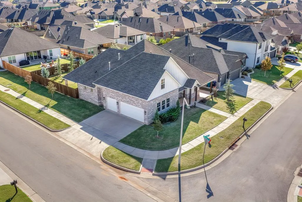 Photo 27 — 6504 NW 148th Street, Oklahoma City, OK 73142