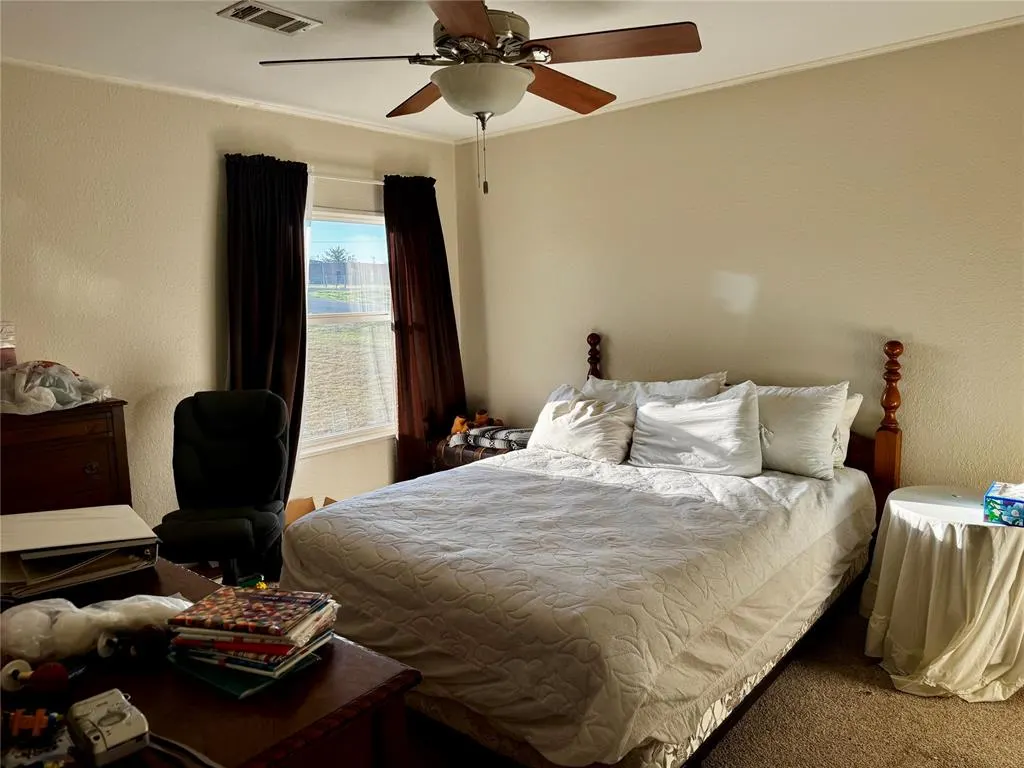 Photo 4 — 260 S Schley Avenue, Leedey, OK 73654