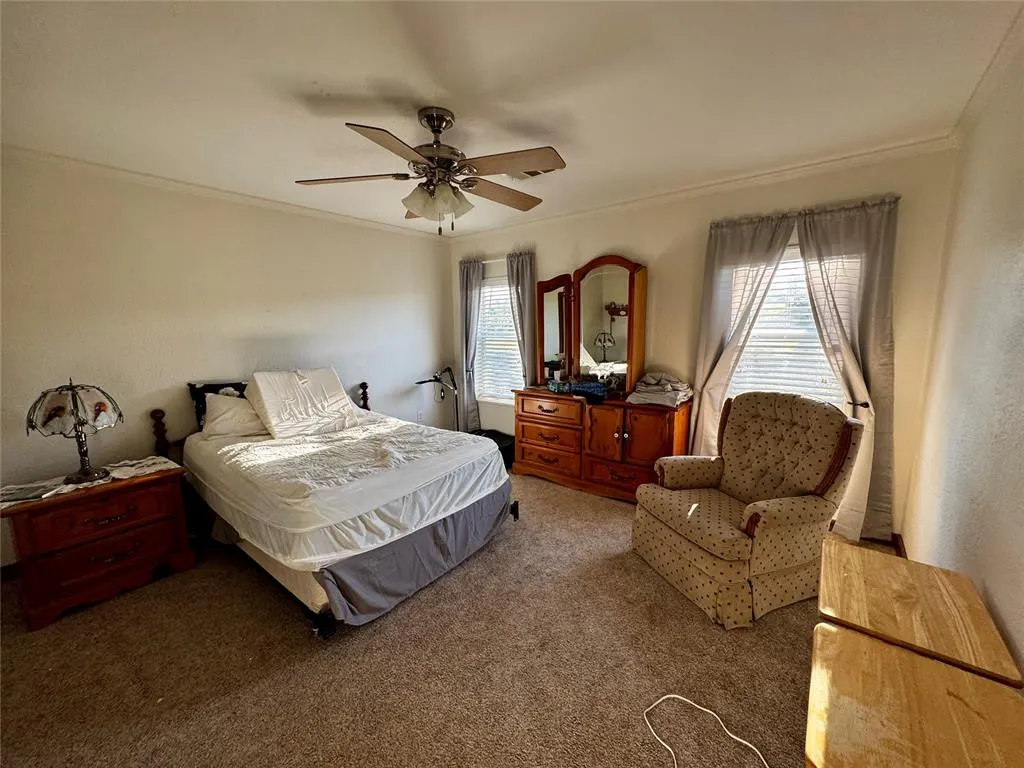 Photo 24 — 260 S Schley Avenue, Leedey, OK 73654