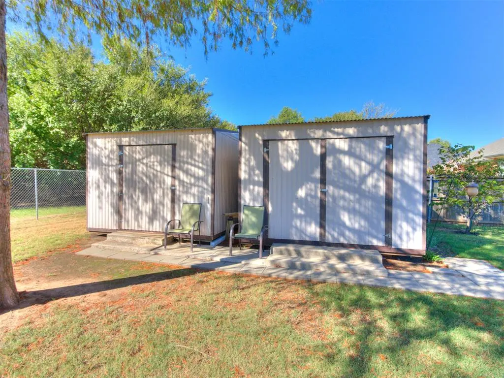 Photo 9 — 12608 Chisholm Spur, Yukon, OK 73099
