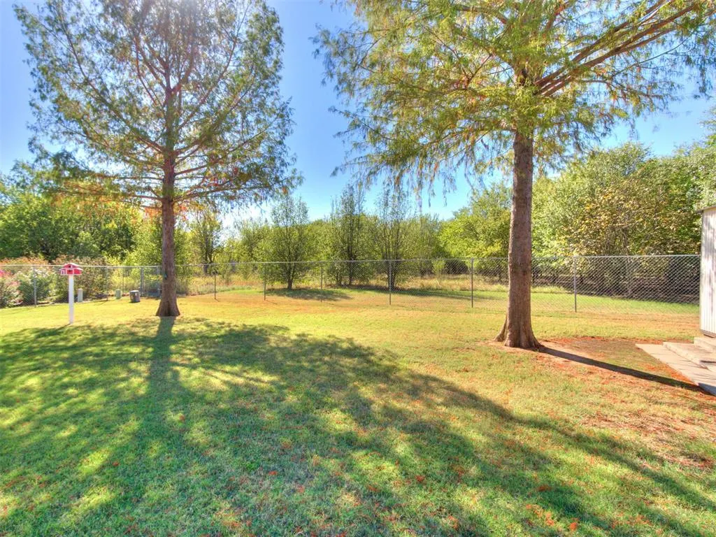 Photo 11 — 12608 Chisholm Spur, Yukon, OK 73099