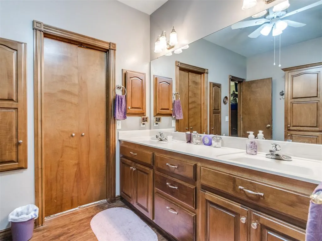 Photo 17 — 12608 Chisholm Spur, Yukon, OK 73099