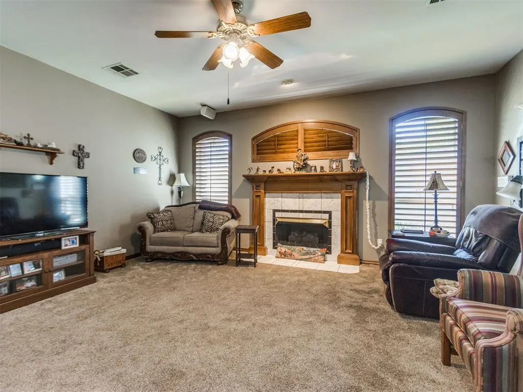Photo 44 — 12608 Chisholm Spur, Yukon, OK 73099